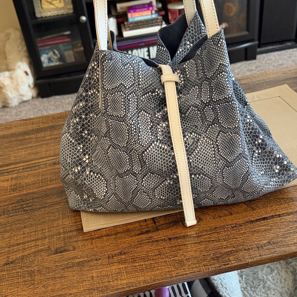 Tiffany & Co. Blue and Cream Shoulder Bag